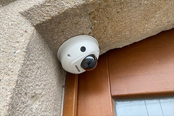 Affordable Ballard home security cameras in WA near 98117